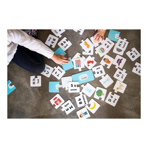 Chuckle & Roar 2-Piece First Words Learning Puzzles - Picture 10 of 11